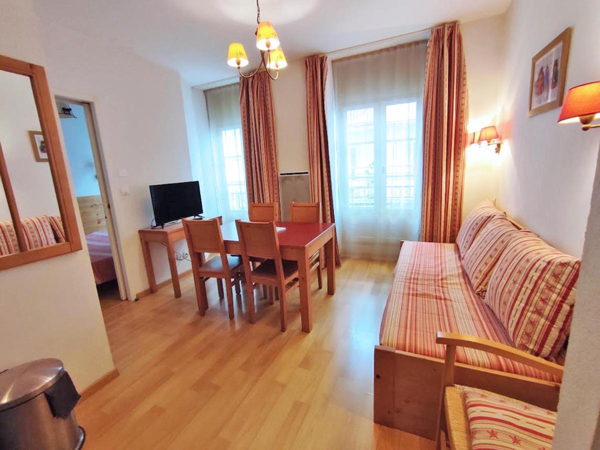 Oo, T2, Centre Luchon, Wifi, Casier A Skis, Ascenseur, 4 Personnes Bagnères-de-Luchon Extérieur photo
